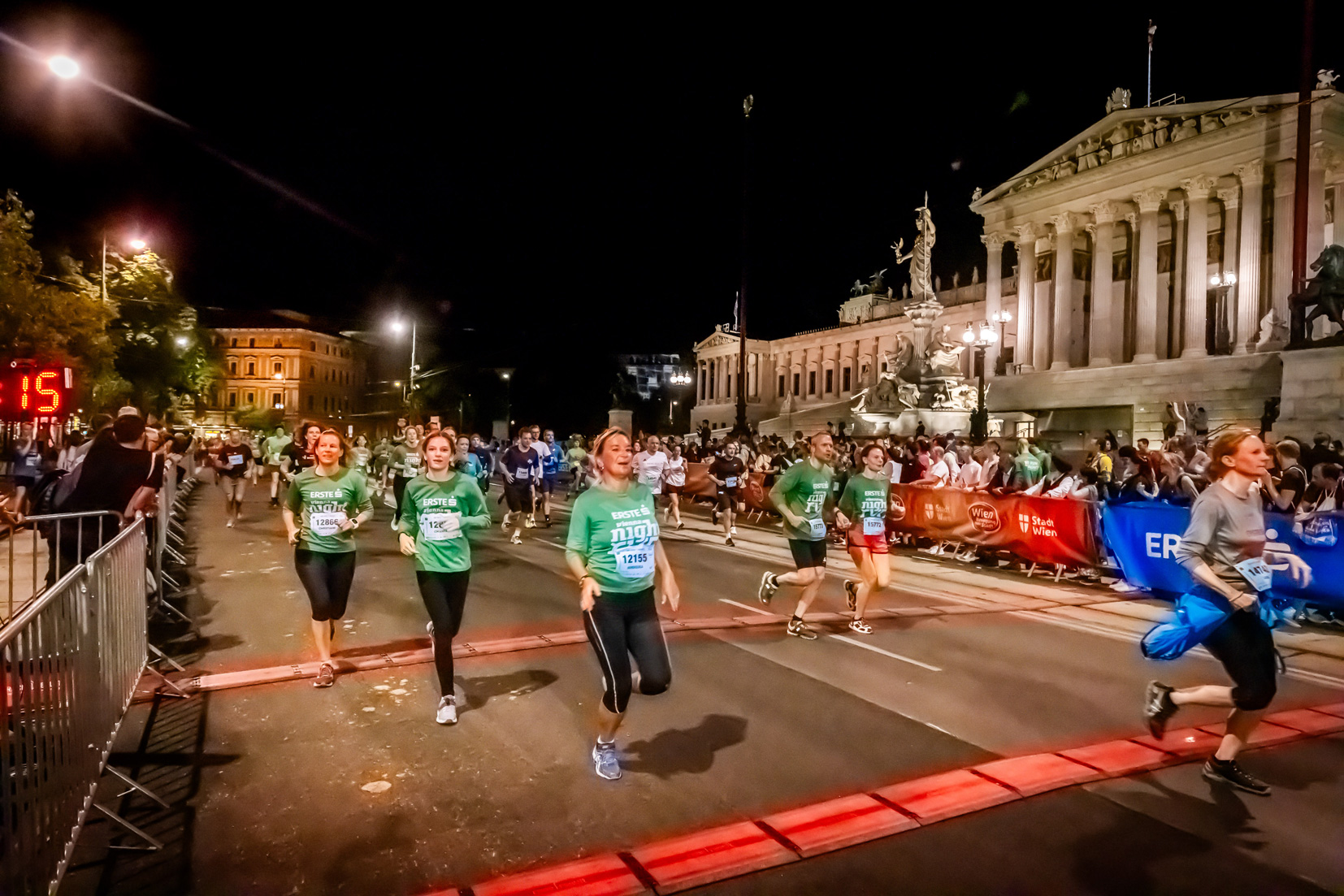 0919_Vienna_Night_Run_Schuetze_729